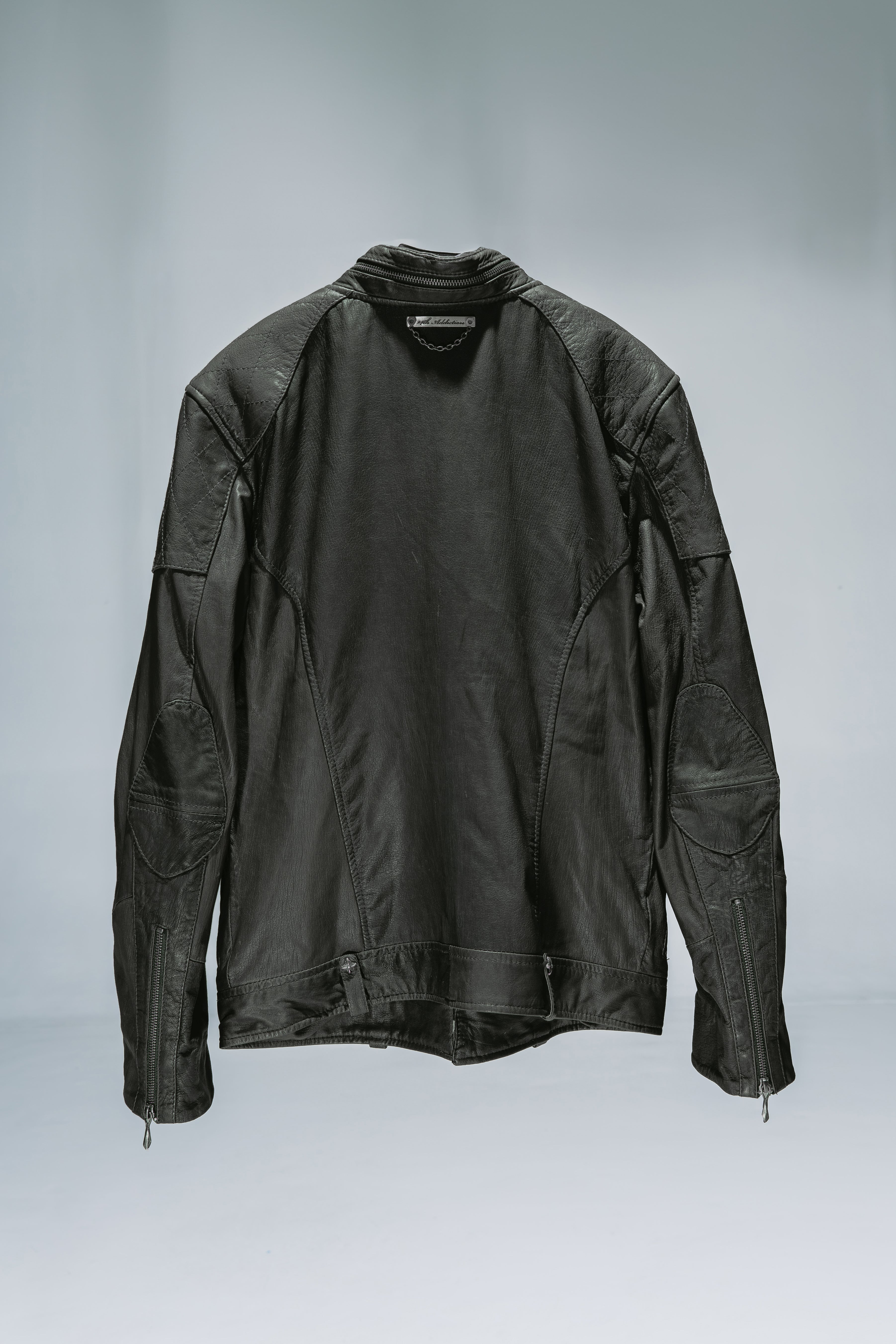 Cafe Rider Cross Zip - Image 10