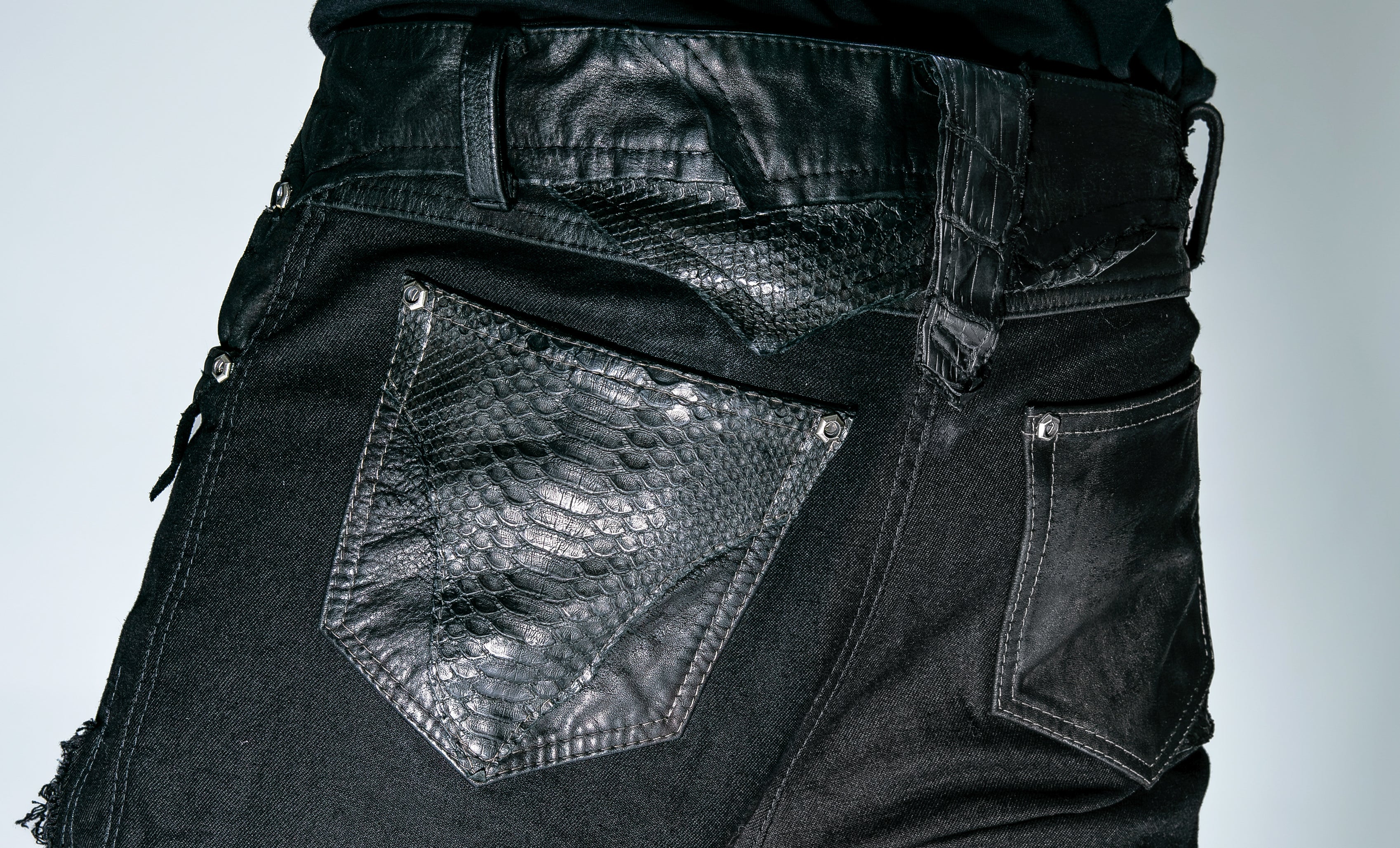 Coyote 03 Pants - Image 9