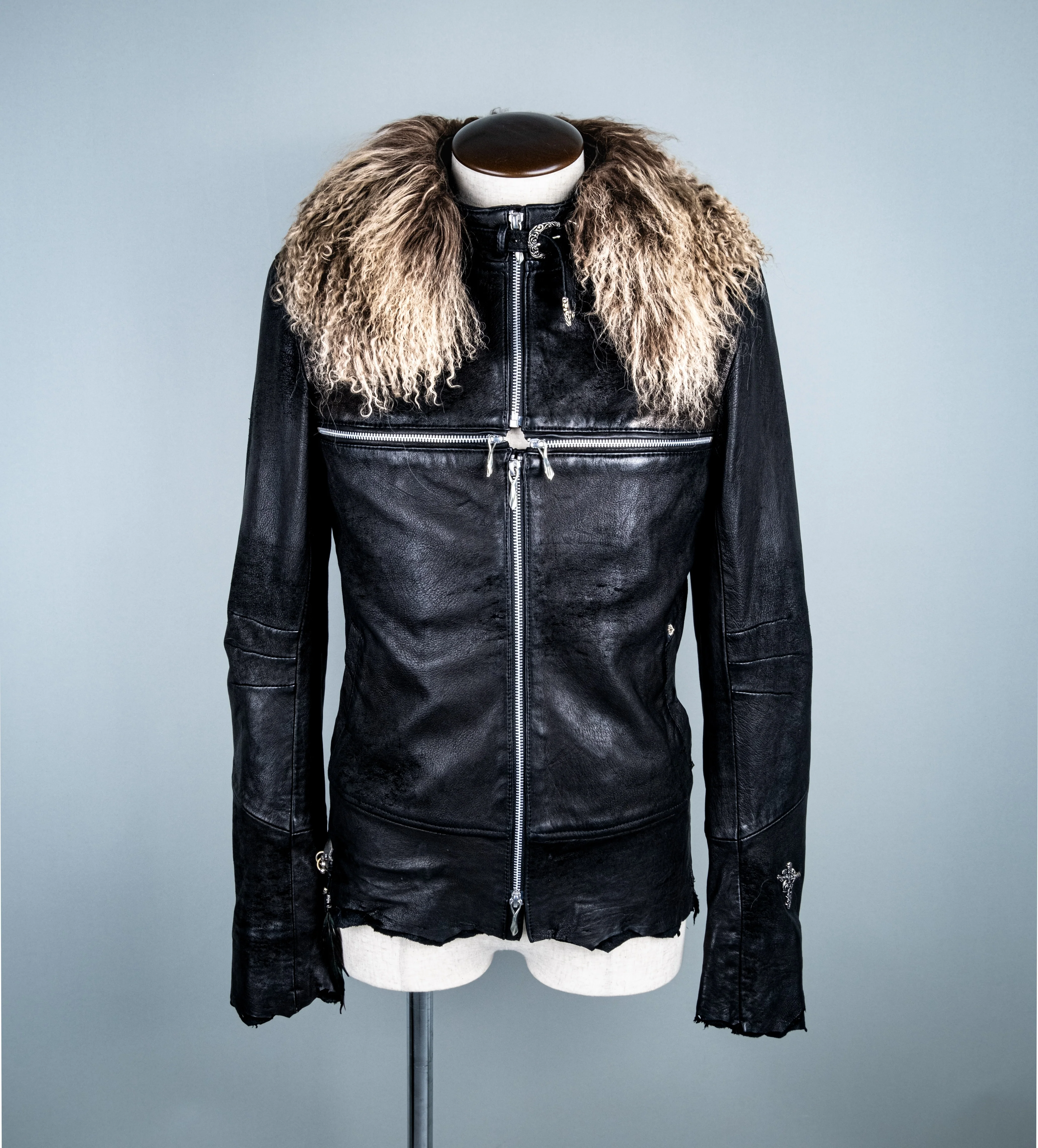 Cross Zip with Detachable Fur - Image 17