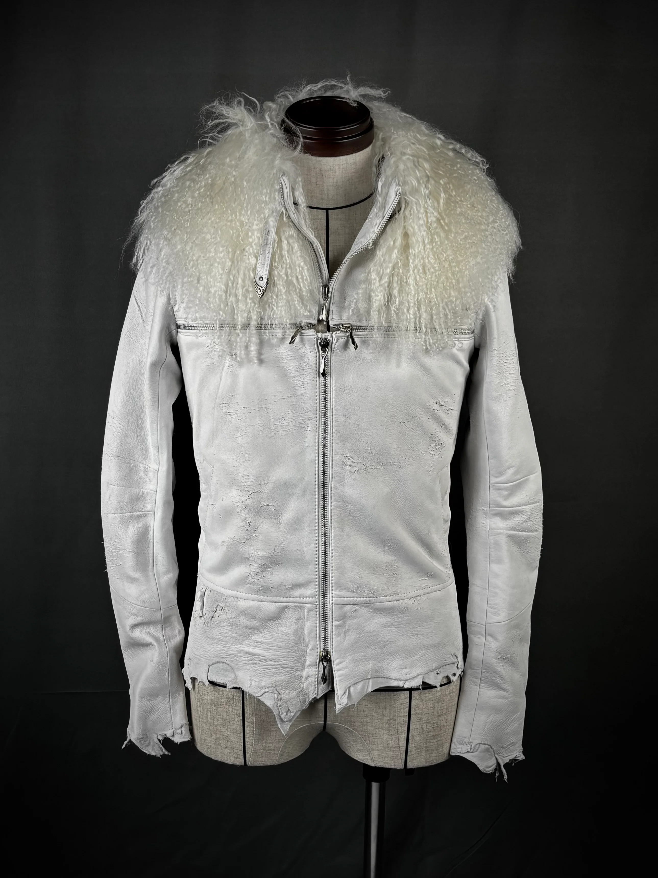 Cross Zip with Detachable Fur - Image 19