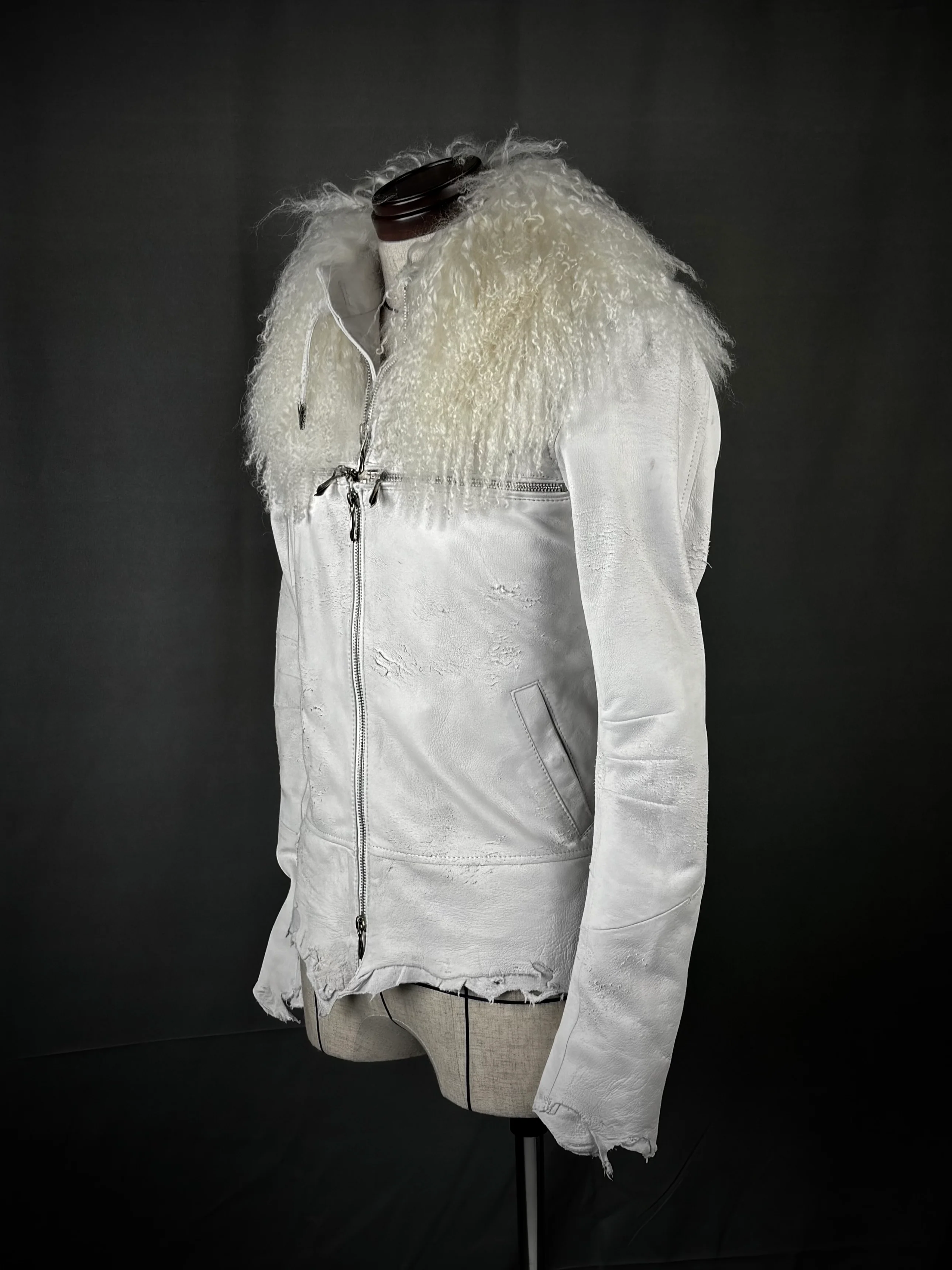 Cross Zip with Detachable Fur - Image 20