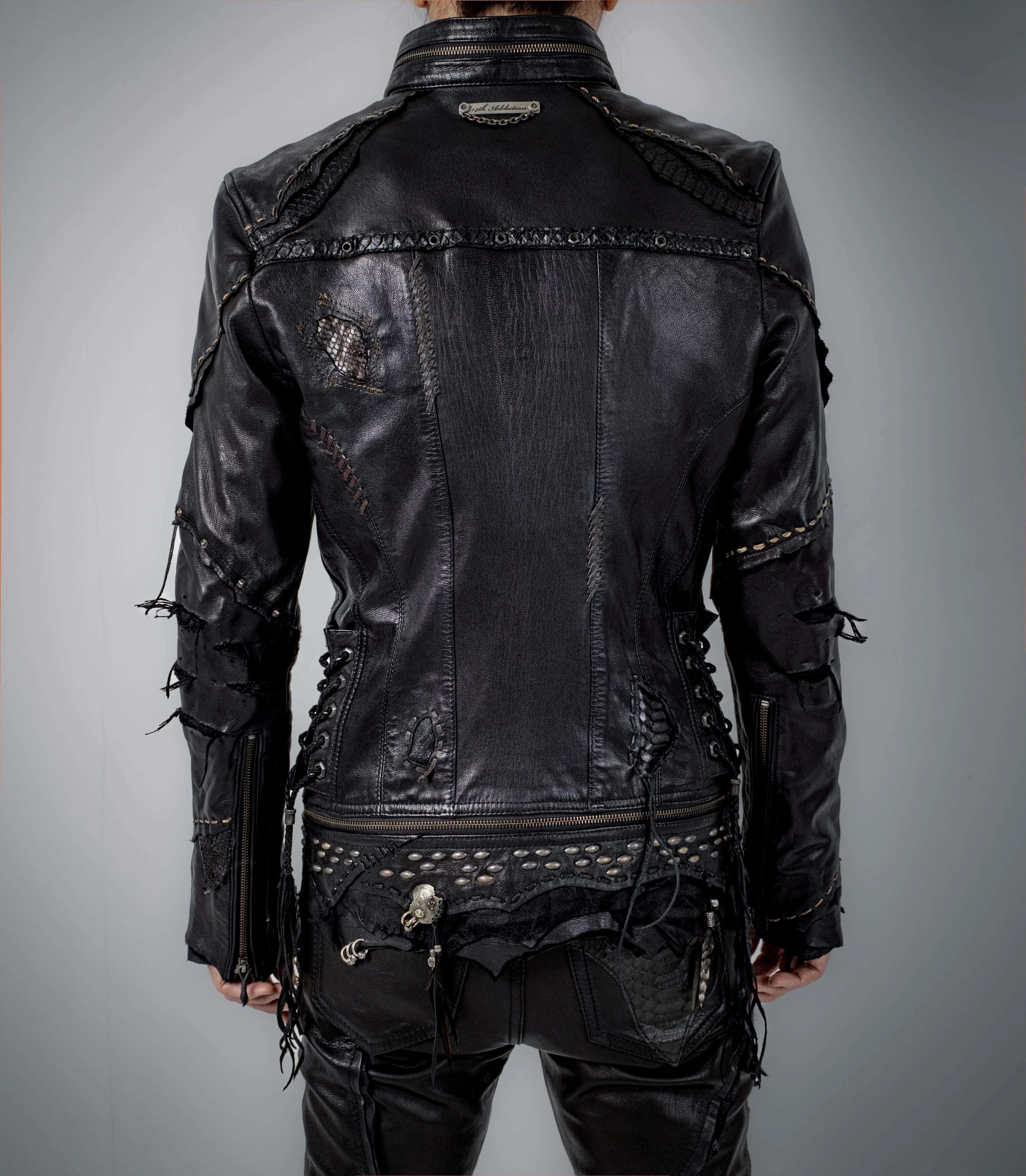 Desert DLX Black - Image 3