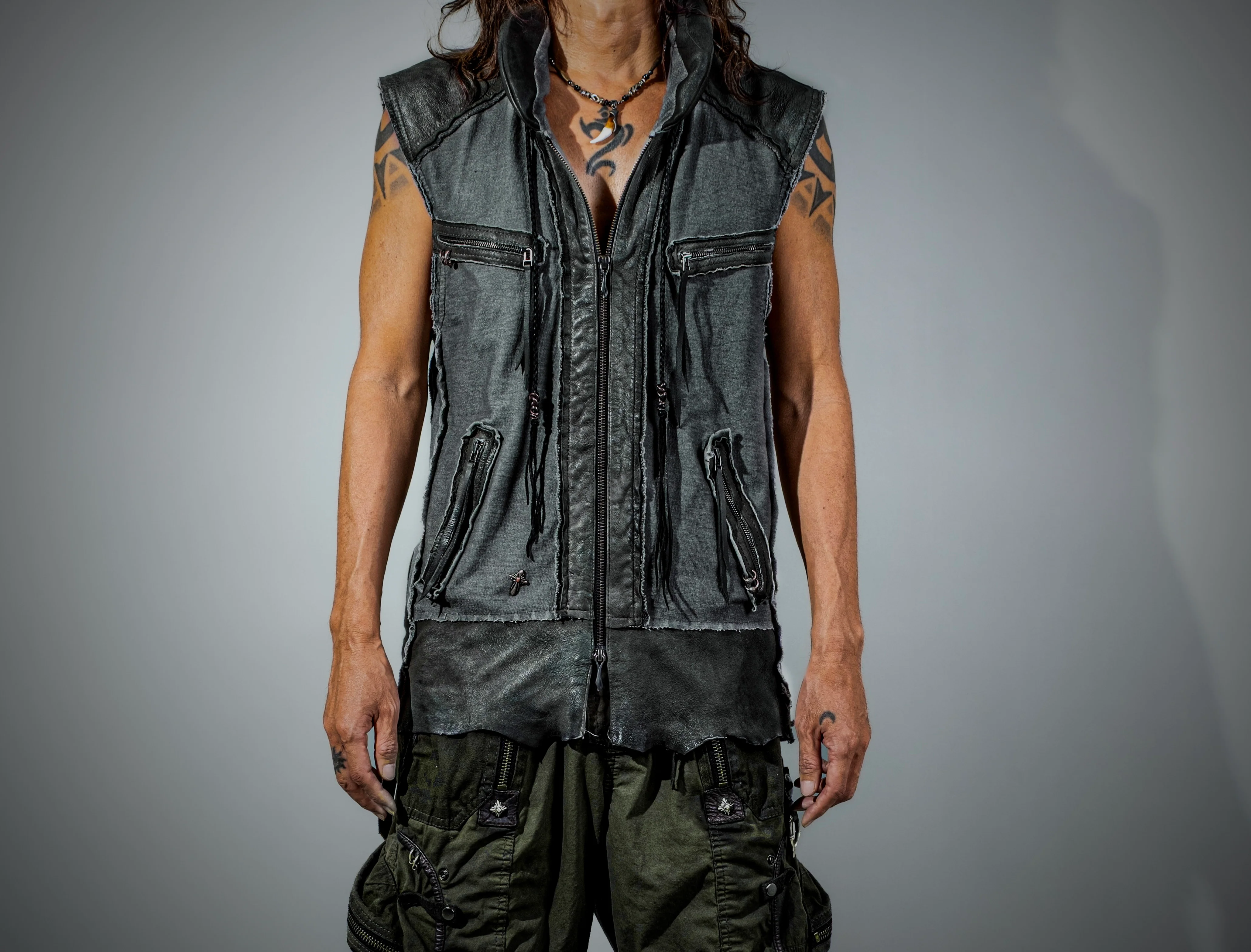 L. Breaker Vest Grey - Image 3